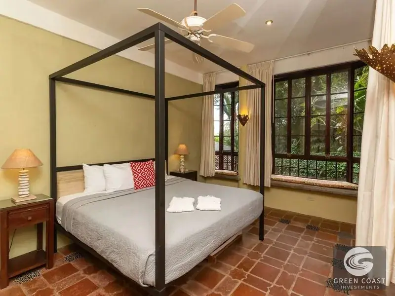 Green Coast Investments: 7BR Ocean-View Jungle Villa in Manuel Antonio with Dual Pools — view 30, Quepos, Costa Rica
