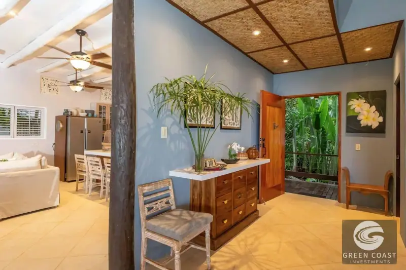 Green Coast Investments: 7BR Ocean-View Jungle Villa in Manuel Antonio with Dual Pools — view 53, Quepos, Costa Rica