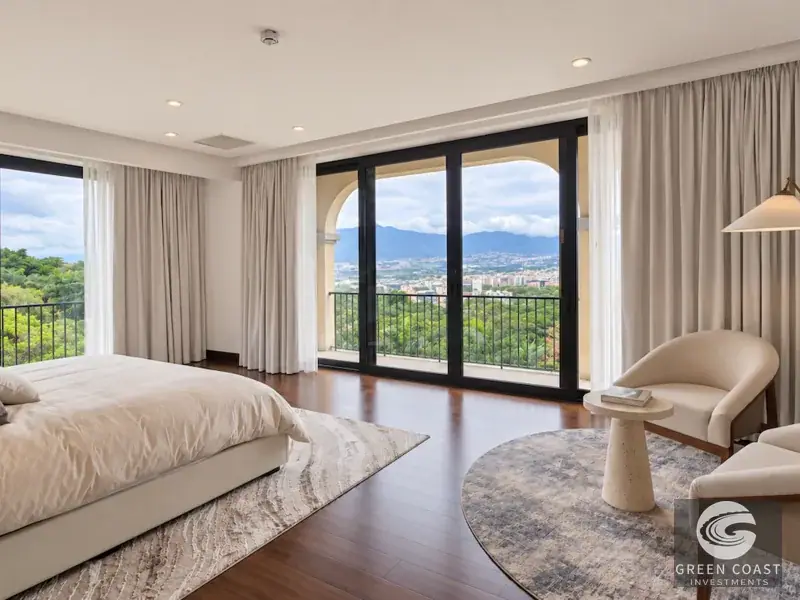 5-Bed Escazú Penthouse with Private Rooftop Terrace & Mountain Views — view 13, Escazu, Costa Rica